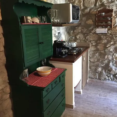 Aracsi Kishaz * Balatonfüred