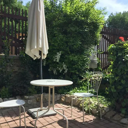 Aracsi Kishaz * Balatonfüred