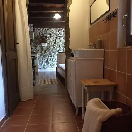 Apartment Aracsi Kishaz *