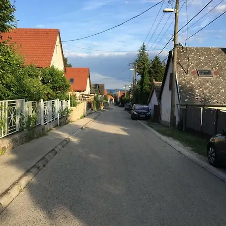 Arácsi Kisház Apartman Balatonfüred